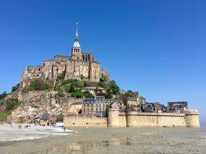 Mont-Saint-Michel with dog