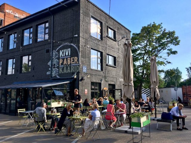 Tallinn dog-friendly cafe
