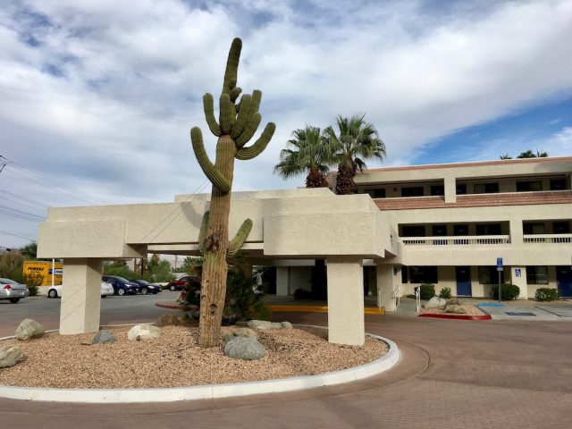 Motel 6 Exterior