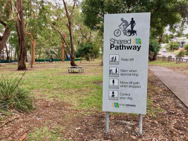 Dog-friendly shared pathways around Port Stephens