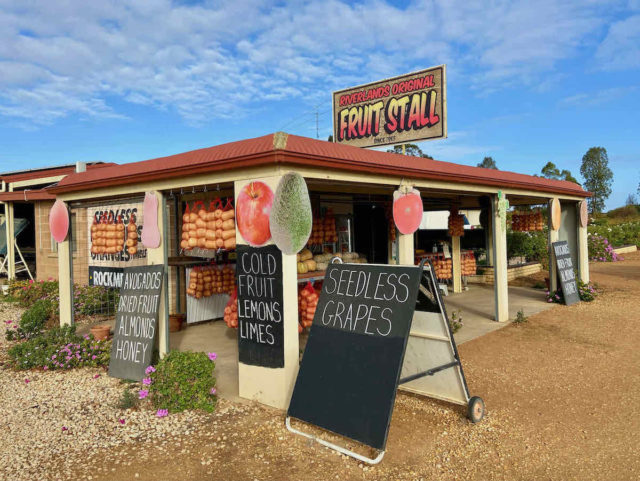 Riverland Fruit Stalls