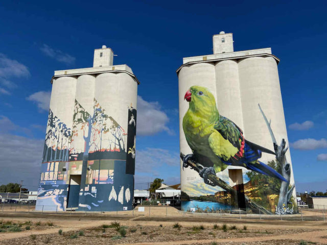 Waikerie Silo Art