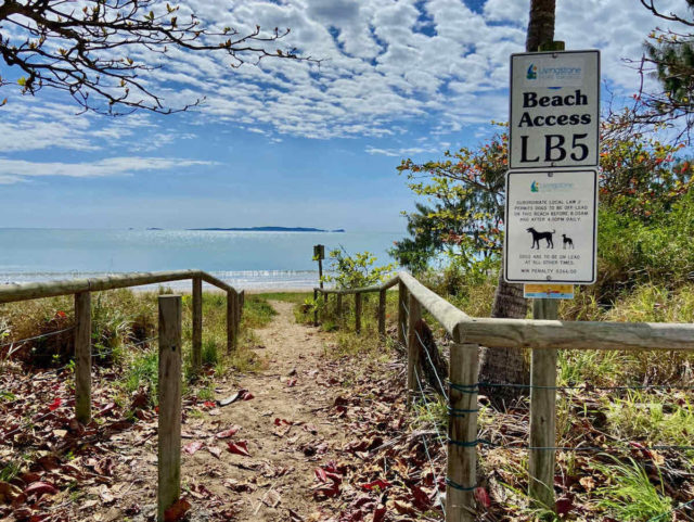 Lamermoor Beach Dog Sign