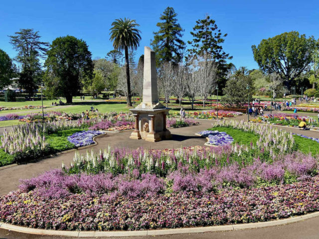 Queens Park Botanic Gardens