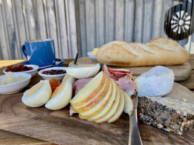Stanthorpe Cheese Ploughmans Platter