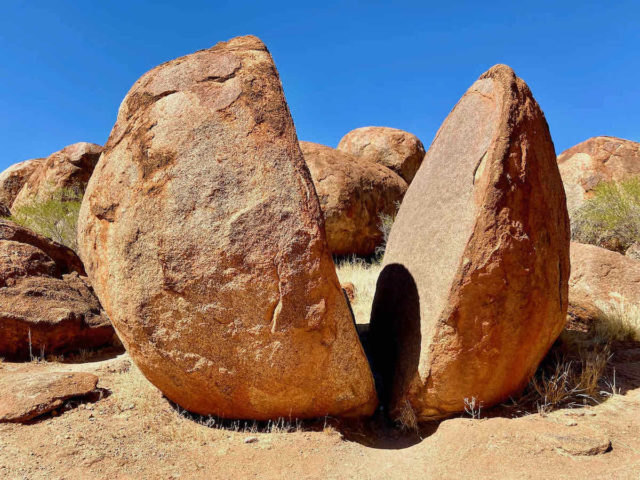 Devils Marbles Karlu Karlu