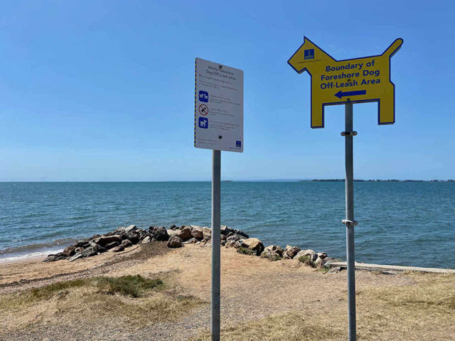 Manly Dog Beach Signs