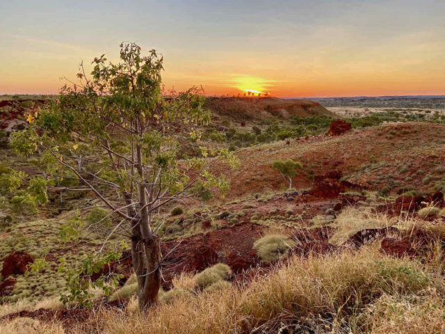 Ngumban Cliff Sunset