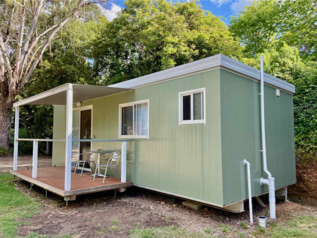 Pet-Friendly Cabin at Beechworth Holiday Park