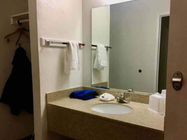 Motel 6 Bathroom