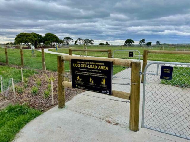 PA Burns Reserve Entrance