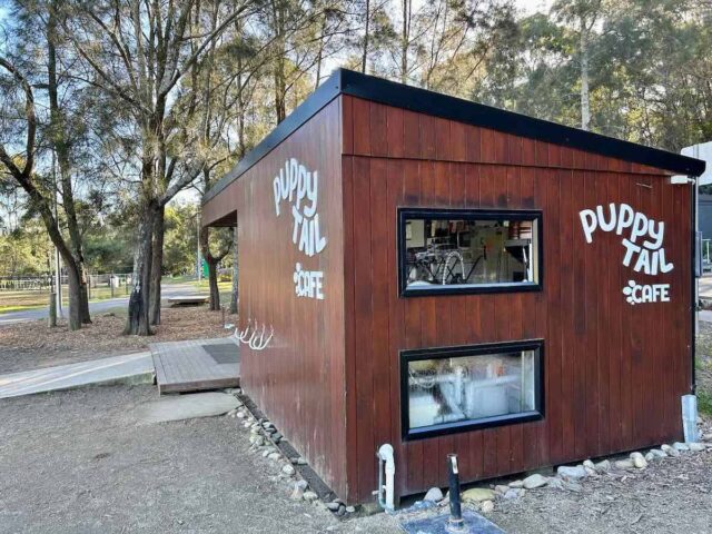 Puppy Tail Cafe