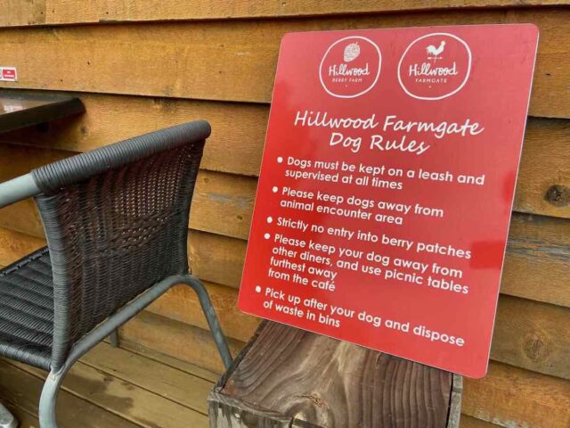 Hillwood Farmgate Dog Rules Sign