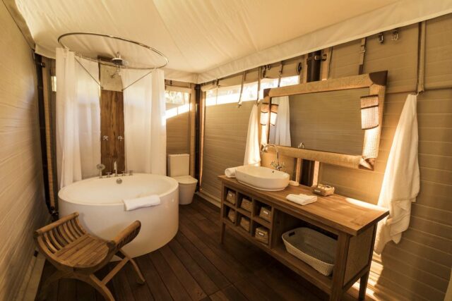 Turon Gates Glamping Tent Bathroom