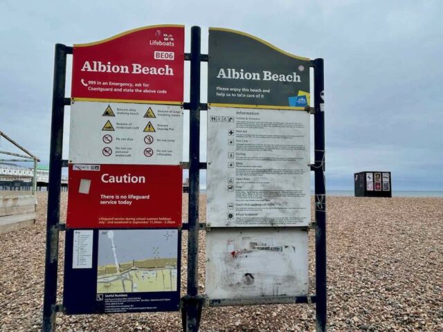 Brighton Beach Signs